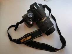 Nikon D5000