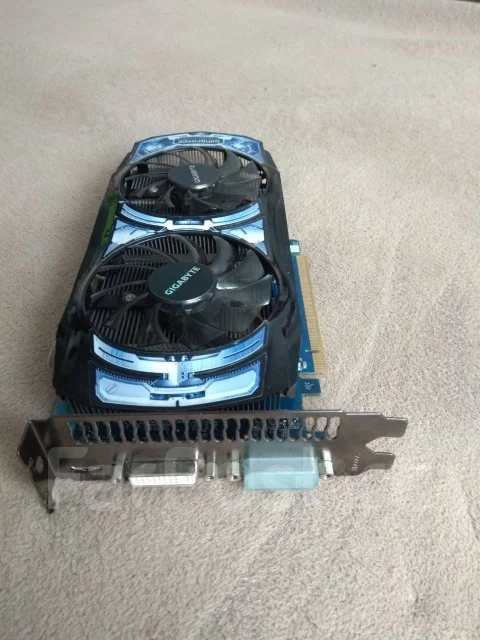 GeForce GTX 460 ����