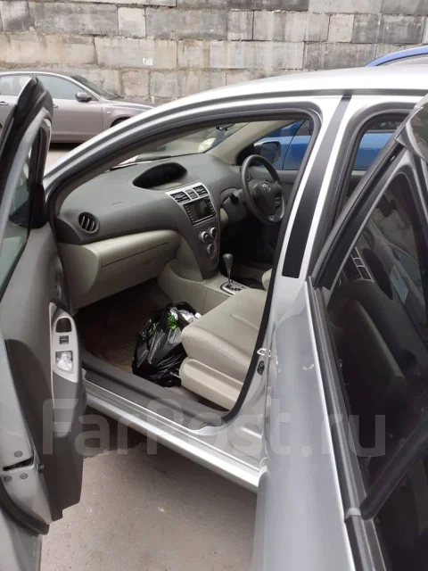 Toyota Belta. �������, ��������, 1.0 (71��.�.), ������, 130 000����. �� ����