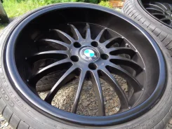 Breyton. 9.0/10.0x19", 5x120, ET20/19 ����
