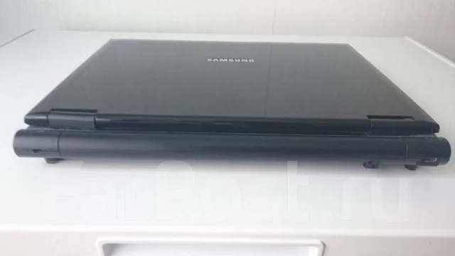 Samsung R25 Plus. 14.1", 1,5����, ��� 1024 ��, ���� 140���, WiFi: 1, Bluetooth: 1, ����������� �� 1��. ����