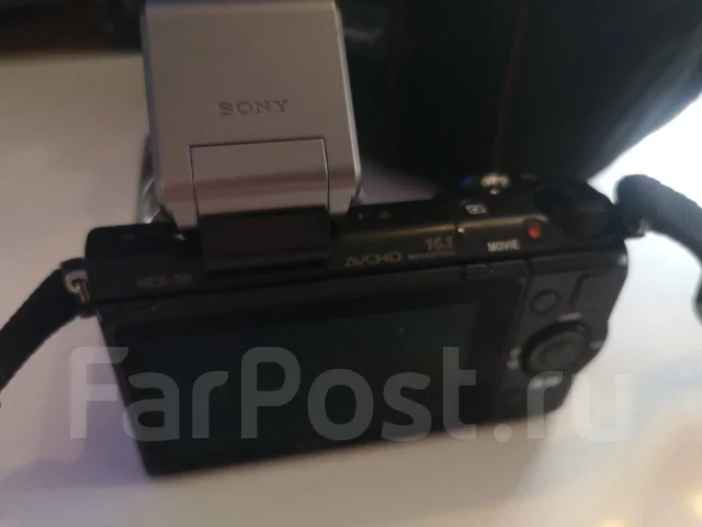 Sony Alpha NEX-5R. 15 - 19.9 ��, ���: 3� ����
