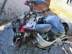 Kawasaki Ninja ZX-9R ����