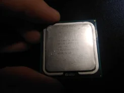 Intel Core 2 Duo E8400 ����