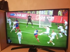 LG 49LJ595V. LED ����