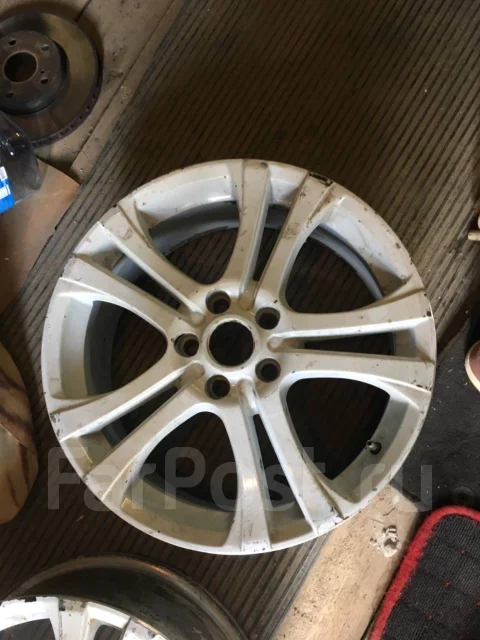 Zeus Line. 7.5x18", 5x114.3, ET55 ����