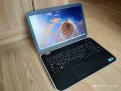 Dell Inspiron SE 7720. 17.3", 2,5����, ��� 8 ��, ���� 1 000���, WiFi: 1, Bluetooth: 1, ����������� �� 3��. ����
