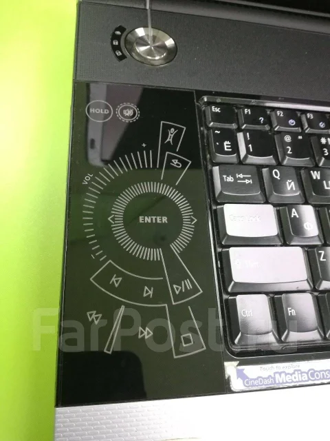 Acer Aspire One Happy2. 18", 2 000����, ��� 4 ��, ���� 319���, WiFi: 1, Bluetooth: 1 ����