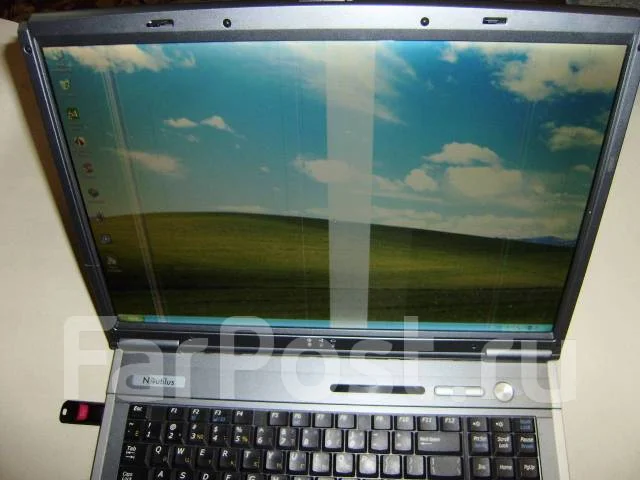 Roverbook Nautilus W551WH. 17", 1,9����, ��� 2048 ��, ���� 160���, WiFi: 1, Bluetooth: 1, ����������� �� 1��. ����