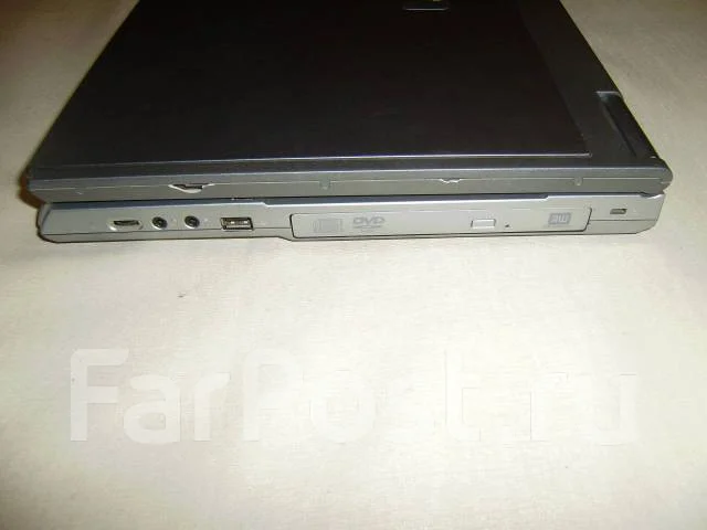Roverbook Nautilus W551WH. 17", 1,9����, ��� 2048 ��, ���� 160���, WiFi: 1, Bluetooth: 1, ����������� �� 1��. ����