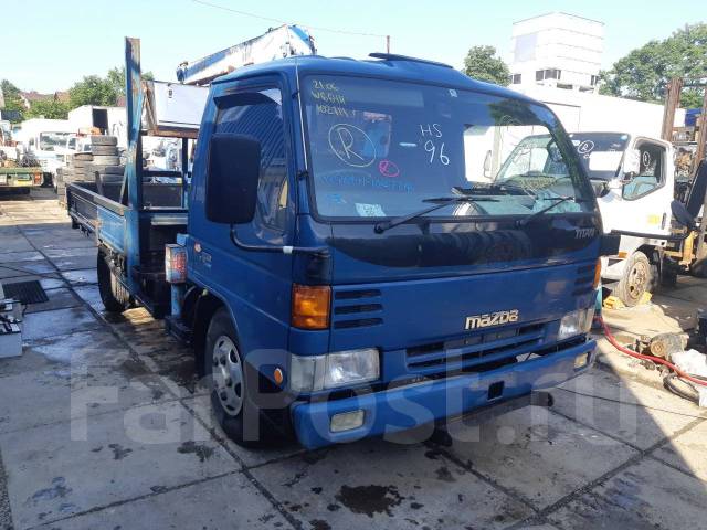 Эвакуатор mazda titan