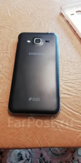 Samsung Galaxy J3 2016. �/�, ������, 4G LTE ����