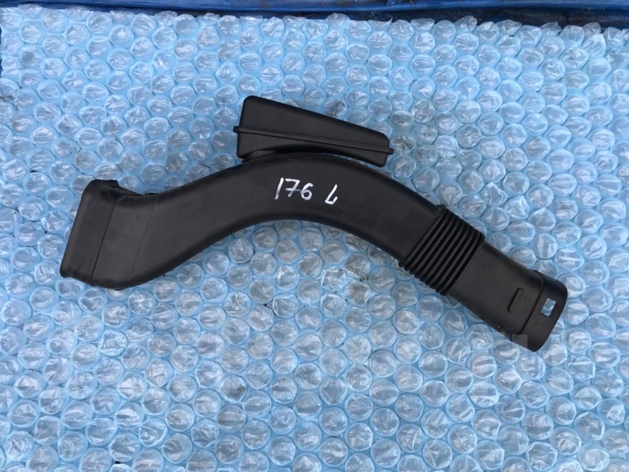 Kawasaki zx10r 2007 воздухозаборника инерционного наддува. дефлектор воздуховода форд фокус 3. воздуховод левый. воздуховод левый. центральный воздуховод тоннеля ауди q5.