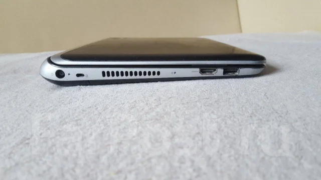 HP. 11.6", ��� 2048 ��, ���� 320���, WiFi: 1, Bluetooth: 1 ����