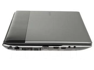 Samsung 300E5C. 15.6", ��� 6 ��, ���� 750���, WiFi: 1, Bluetooth: 1, ����������� �� 1 000��. ����