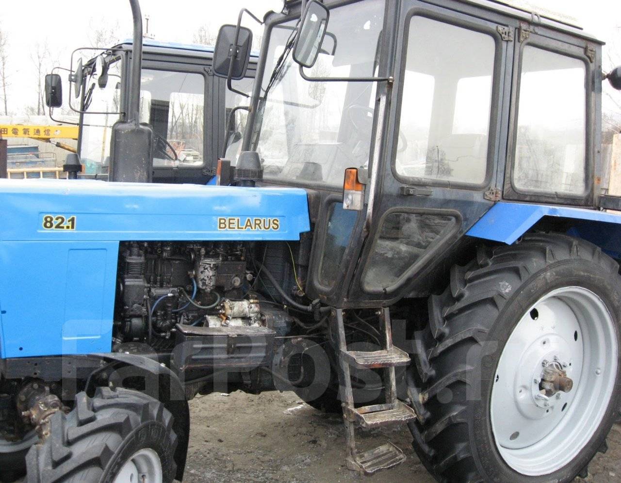 МТЗ-82.1 С зади