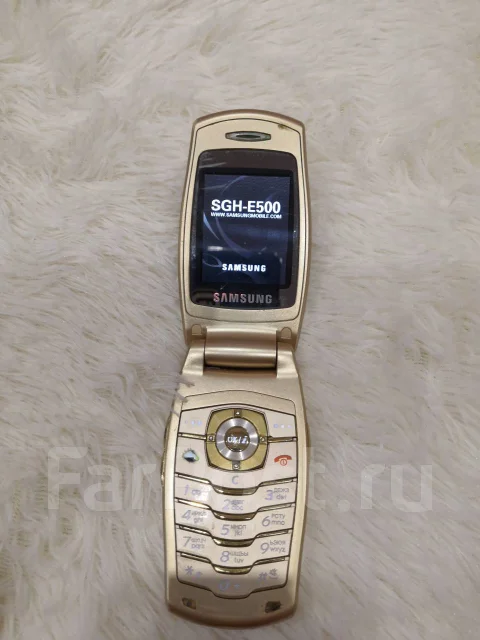 Samsung Galaxy E5. �/�, ����� ����