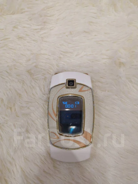 Samsung Galaxy E5. �/�, ����� ����