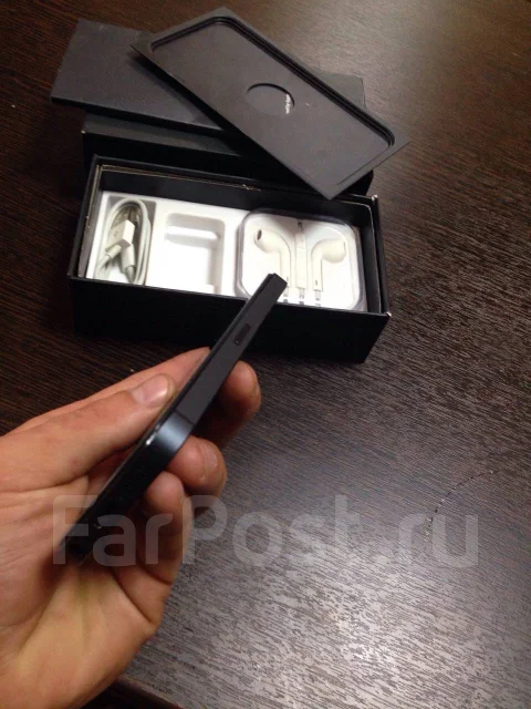 Apple iPhone 5. �/�, ������, 3G, 4G LTE ����