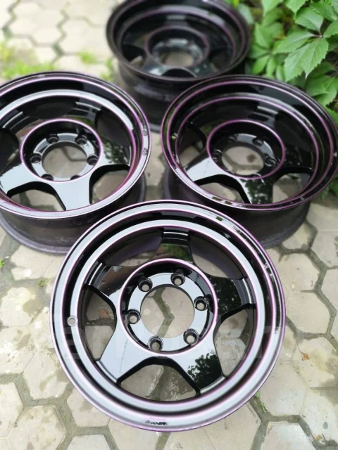 Qansen. 7.0x15", 6x139.7, ET-7 ����