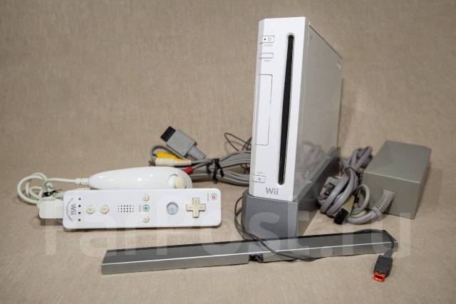 Nintendo Wii - Игровые приставки и консоли во Владивостоке