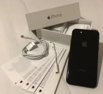 Apple iPhone 8. �/�, 64 ��, �����, 3G, 4G LTE, NFC