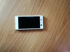 Sony Xperia M5. �/�, �����, 3G, 4G LTE, NFC ����