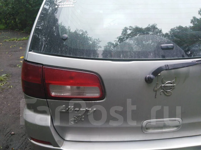 Nissan Liberty. �������, ��������, ������ ����