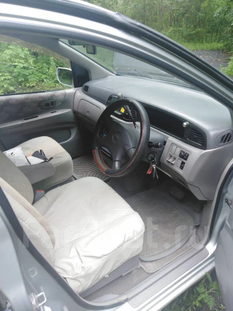 Nissan Liberty. �������, ��������, ������ ����