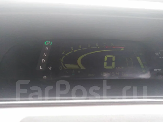 Nissan Liberty. �������, ��������, ������ ����