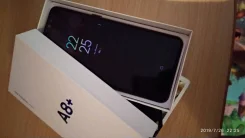 Samsung Galaxy A8+. �/�, 32 ��, ������, 4G LTE, ����������