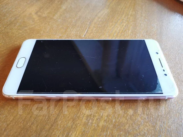 Vivo V7+. �/�, �������, 4G LTE, Dual-SIM, ���������� ����