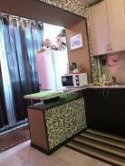 2-комнатная, улица Автомобилистов 19 в Петропавловске-Камчатском 2-комнатная, улица Автомобилистов 19. 6 км, 40 кв. м.