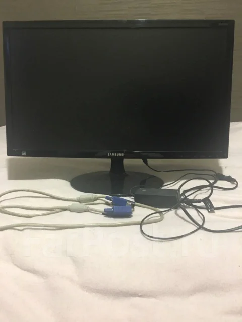 Samsung. 24" ����