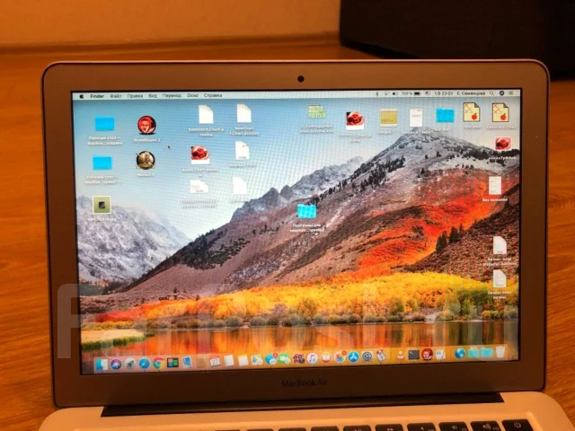 Apple MacBook Air 13 2012 Mid. 13.3", 1,8����, ��� 4 ��, ���� 128���, WiFi: 1, Bluetooth: 1, ����������� �� 7��. ����