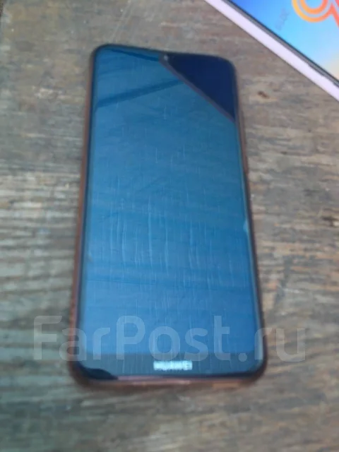 Huawei Y6 2019. �����, ������, 4G LTE ����