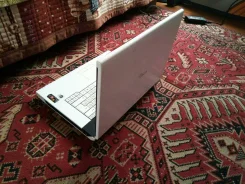 Fujitsu Amilo Pa 3553. WiFi, Bluetooth ����
