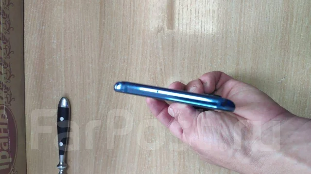 Xiaomi Mi8. �/�, �����, 3G, 4G LTE ����