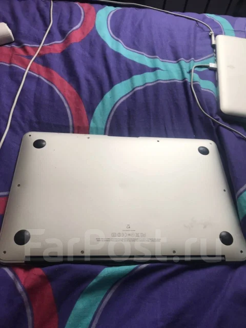 Apple MacBook Air 11 2011 Mid MC968. 11.6", 1,6����, ��� 2048 ��, ���� 64���, WiFi: 1, Bluetooth: 1, ����������� �� 3��. ����