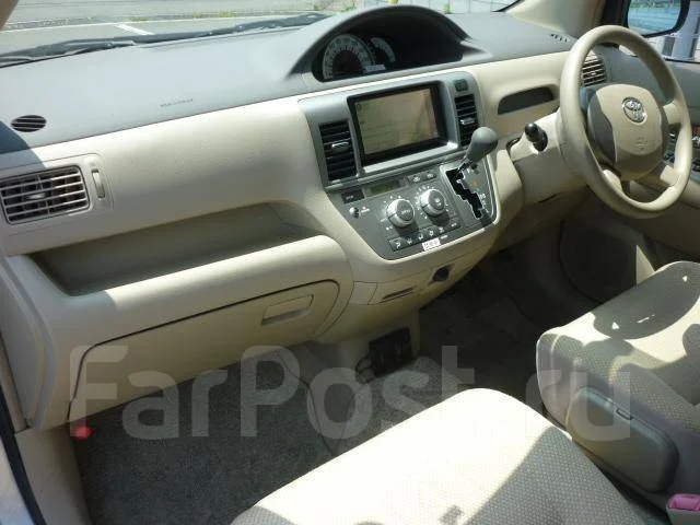 Toyota Raum. �������, ��������, 1.5 (105��.�.), ������, 78����. ��, �/�. ��� ����� �� ������������ ����