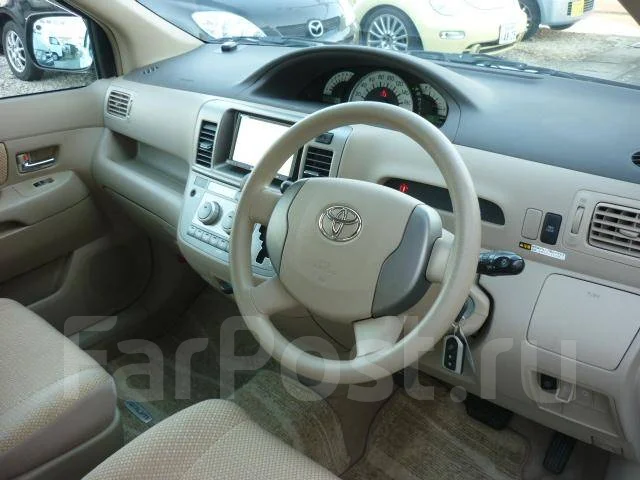 Toyota Raum. �������, ��������, 1.5 (105��.�.), ������, 70����. ��, �/�. ��� ����� �� ������������ ����