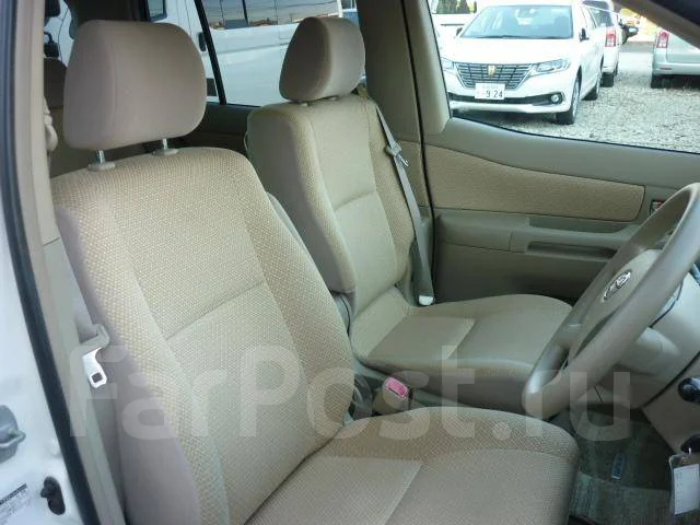 Toyota Raum. �������, ��������, 1.5 (105��.�.), ������, 70����. ��, �/�. ��� ����� �� ������������ ����