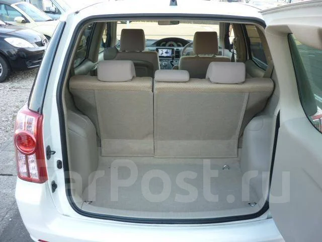 Toyota Raum. �������, ��������, 1.5 (105��.�.), ������, 70����. ��, �/�. ��� ����� �� ������������ ����