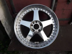 Veilside. 9.0x18", 5x114.3, ET35 ����