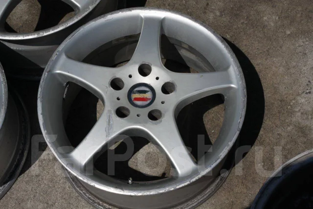 Niche Spa. 7.0x16", 5x114.3, ET33, �� 73���. ����