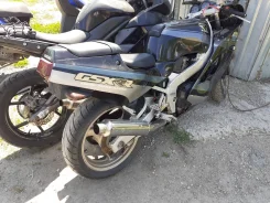Suzuki GSX-R 400. 400����. ��., ��������, ���, � �������� ����