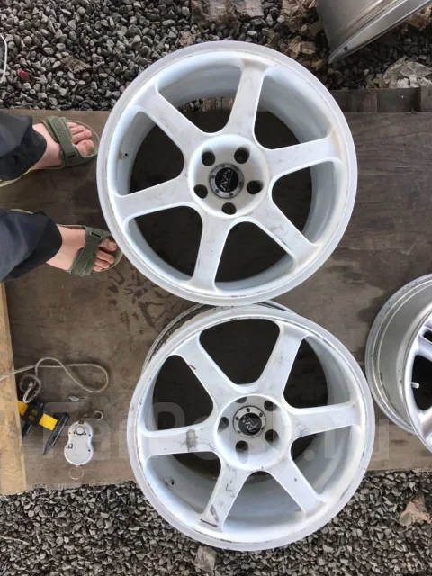AVS Model 6. 9.0x18", 5x114.3, ET40, �� 73���. ����