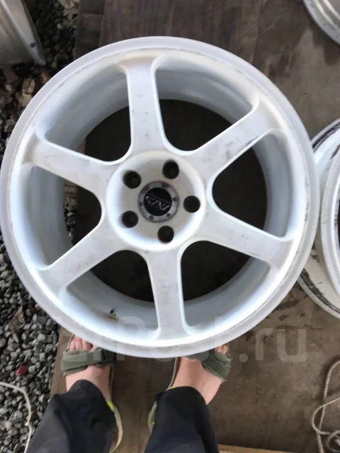 AVS Model 6. 9.0x18", 5x114.3, ET40, �� 73���. ����