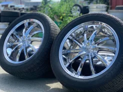 Zinik. 8.5x20", 5x114.3, 5x120, ET42, �� 73,1���. ����