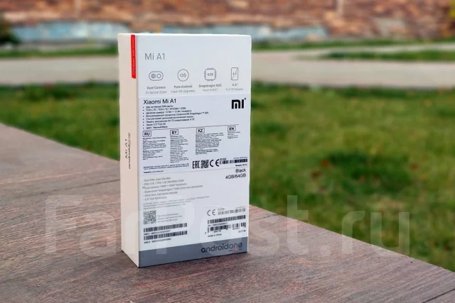 Xiaomi Mi A1. �����, 4G LTE, Dual-SIM ����